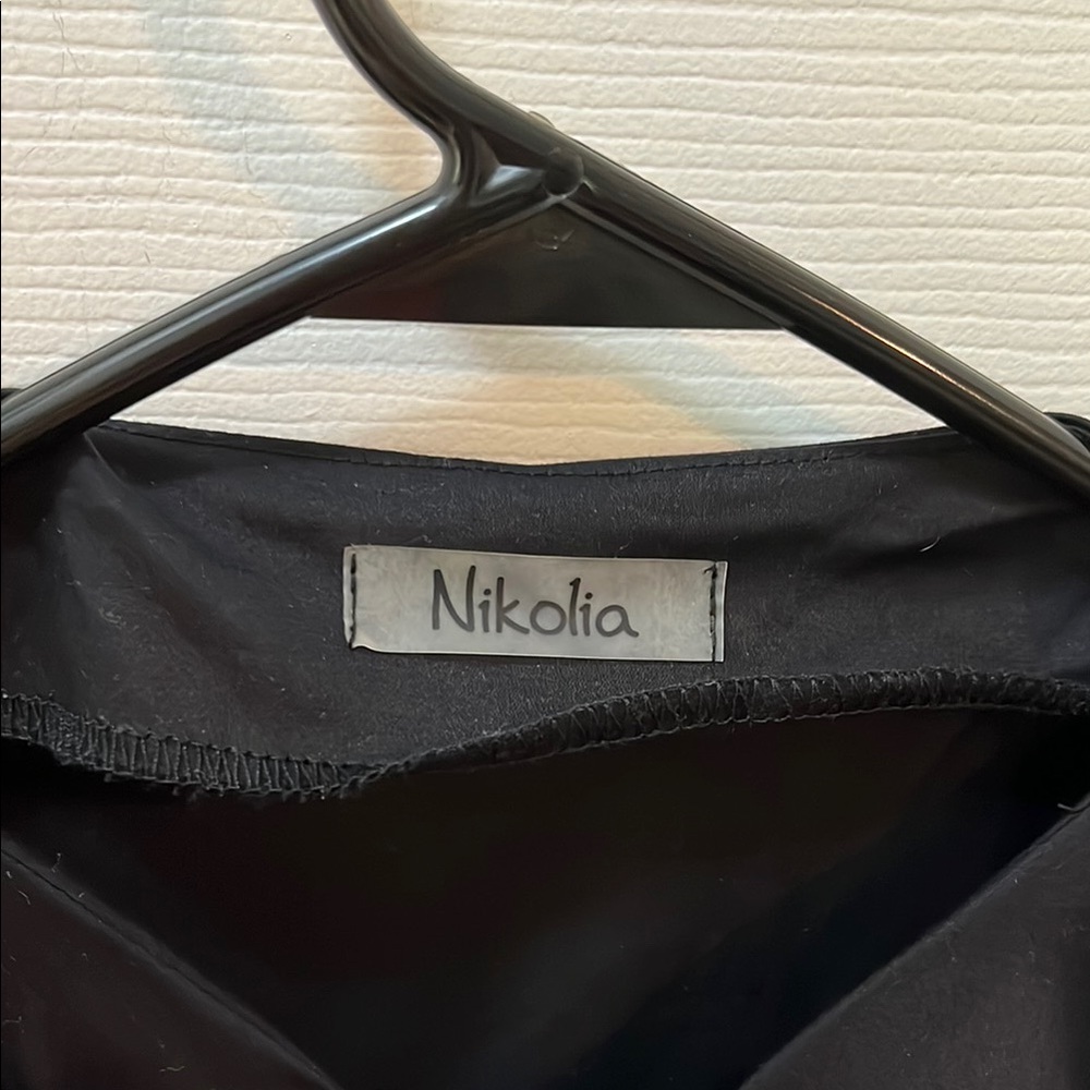 Nikolia Black Puff Sleeve Zip-Up Top - Picture 2 of 8